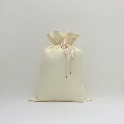 The Baby Blanks Santa Sacks come in 3 colours!  Heavy weight, 240gsm cotton canvas.  Drawstring rope cord. 